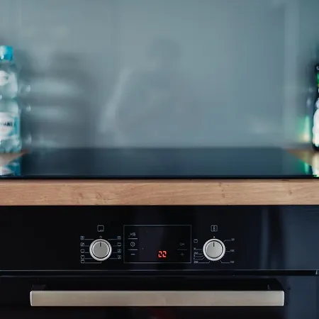 Silk - Netflix - Parking Apartment Szczecin
